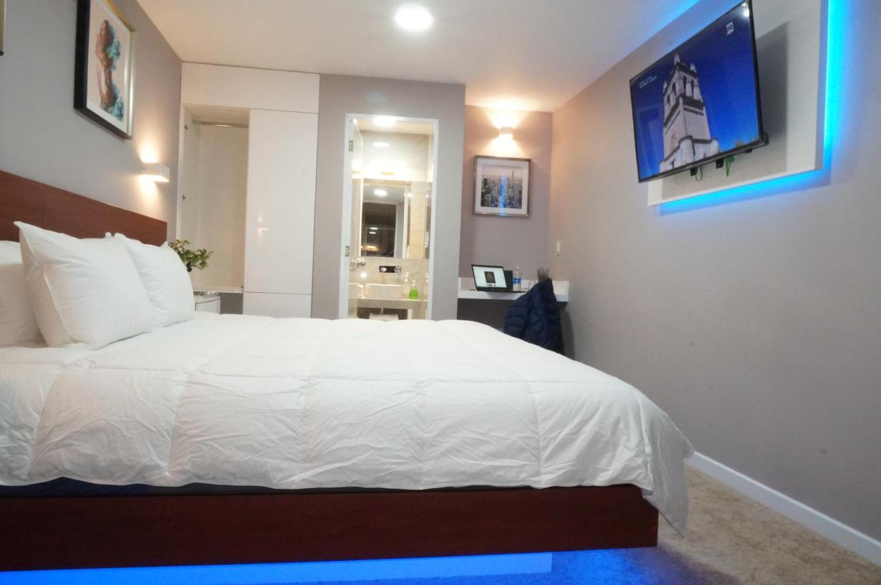 Espinar Hotel Don Bartolo מראה חיצוני תמונה