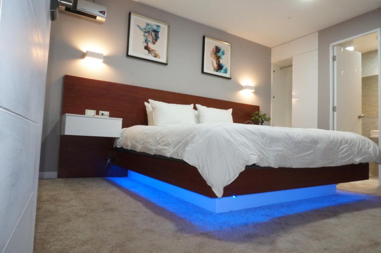 Espinar Hotel Don Bartolo מראה חיצוני תמונה
