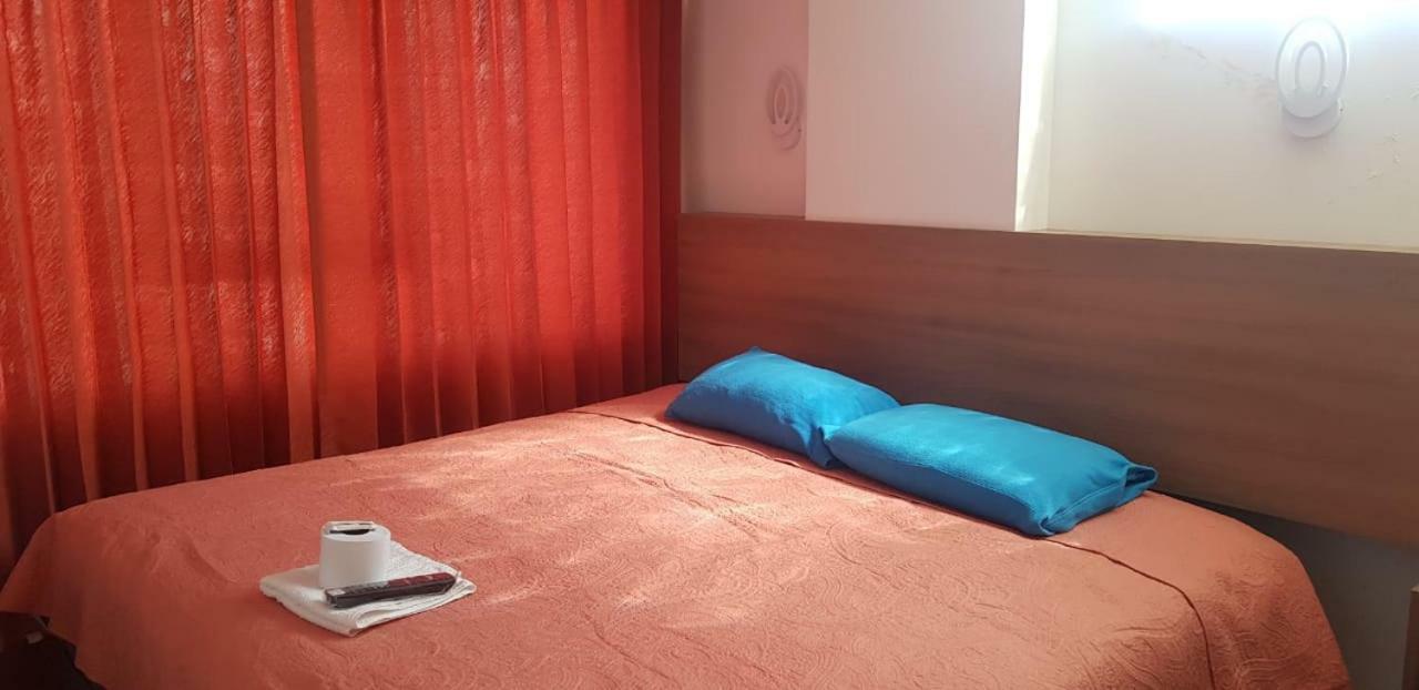 Espinar Hotel Don Bartolo מראה חיצוני תמונה