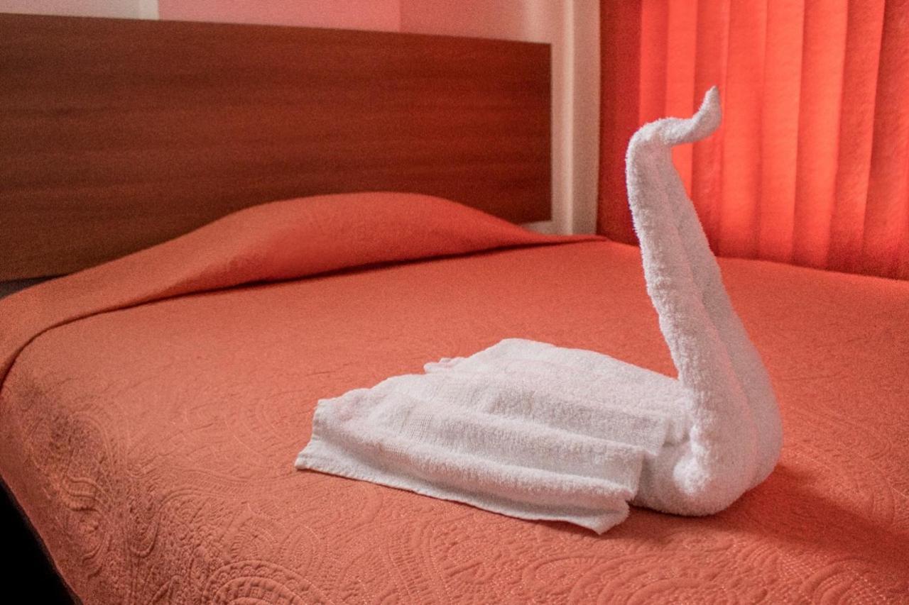 Espinar Hotel Don Bartolo מראה חיצוני תמונה